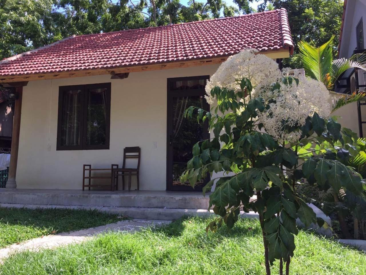 Ho Khanh'S Homestay Фонгня Экстерьер фото